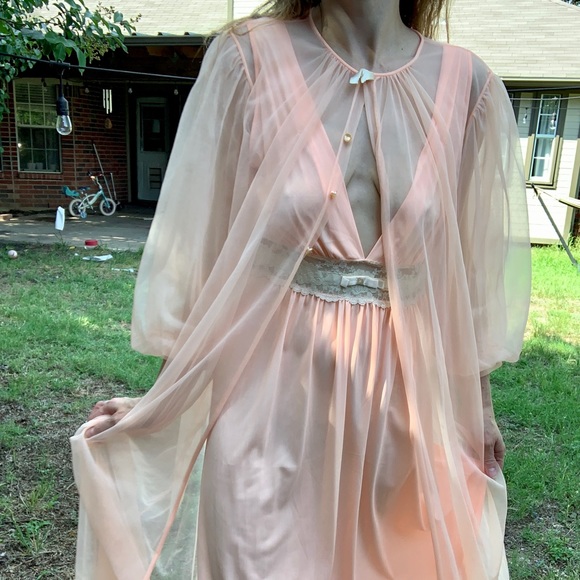 Vintage 60s peignoir slip and robe set - Picture 8 of 11
